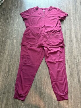 healing hands Berry Jogger Scrubs - Plum